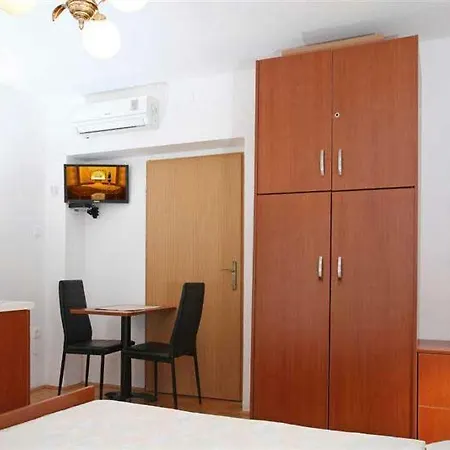 Family Apartments Marita Makarska Exterior photo
