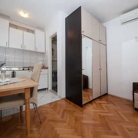 Family Apartments Marita Makarska Exterior photo